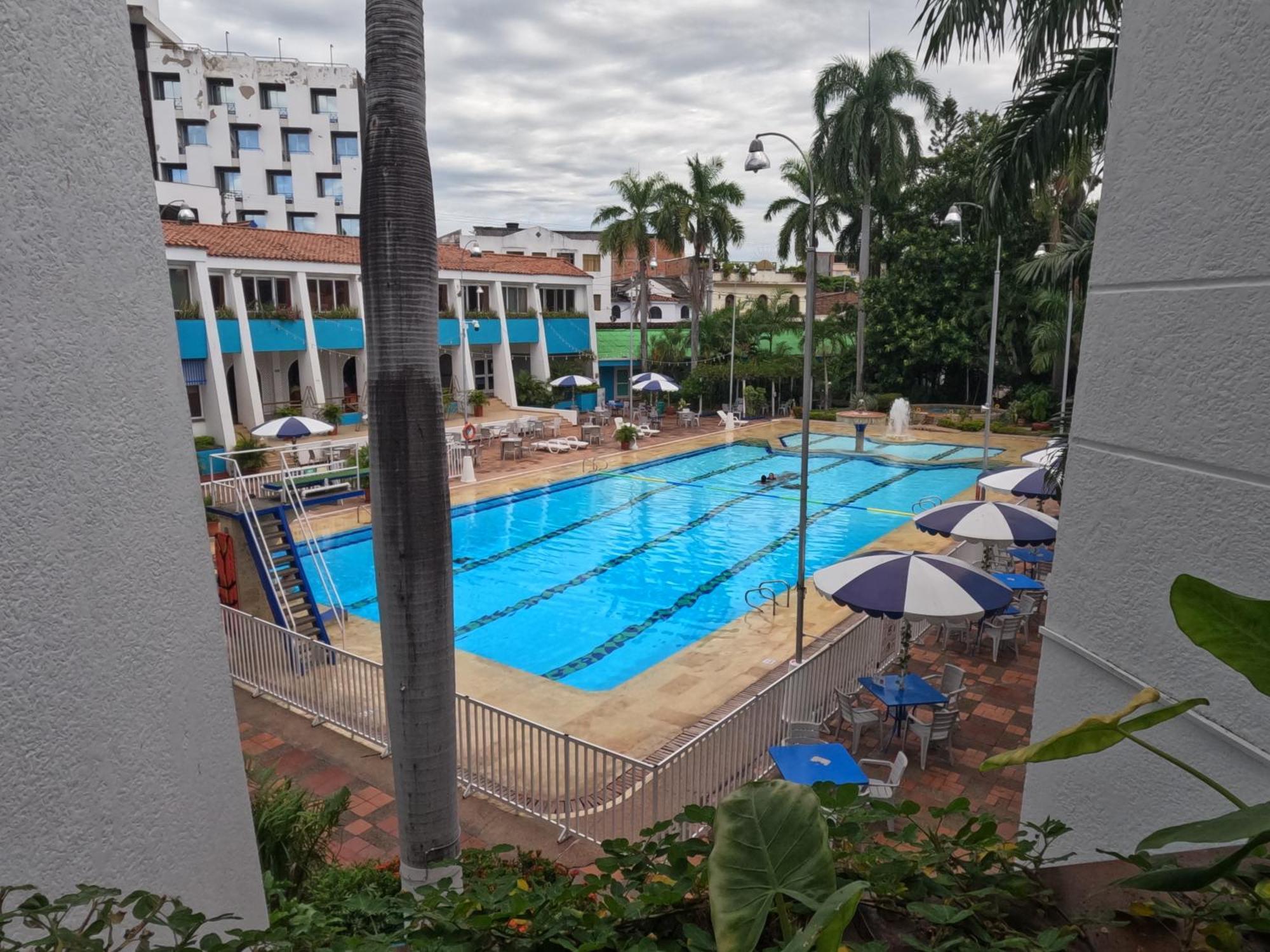 Hotel Bachue Girardot Εξωτερικό φωτογραφία