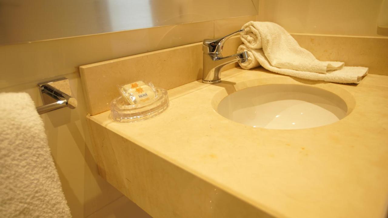 Hotel Bachue Girardot Εξωτερικό φωτογραφία